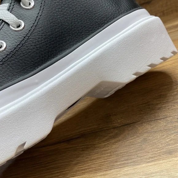 CONVERSE CTAS LUGGED LIFT HI BRAND 🔥 NEW - Picture 8 of 11